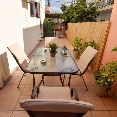 Relaxingardenapt * Chania (Crete)
